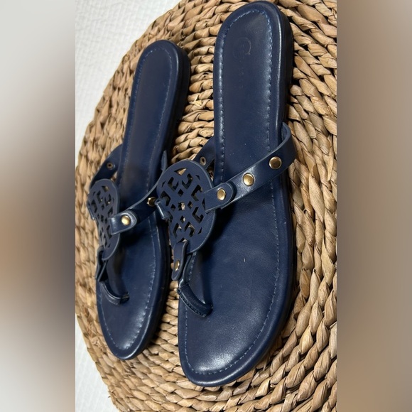 Elegant Navy Blue Sandals with Decorative Medallion. Size 9. - Picture 2 of 6
